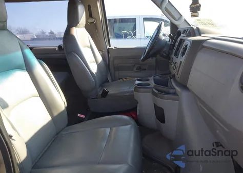 2009 Ford E-350 Super Duty Xl/Xlt from USA, damaged, VIN 1FBSS31L19DA38313